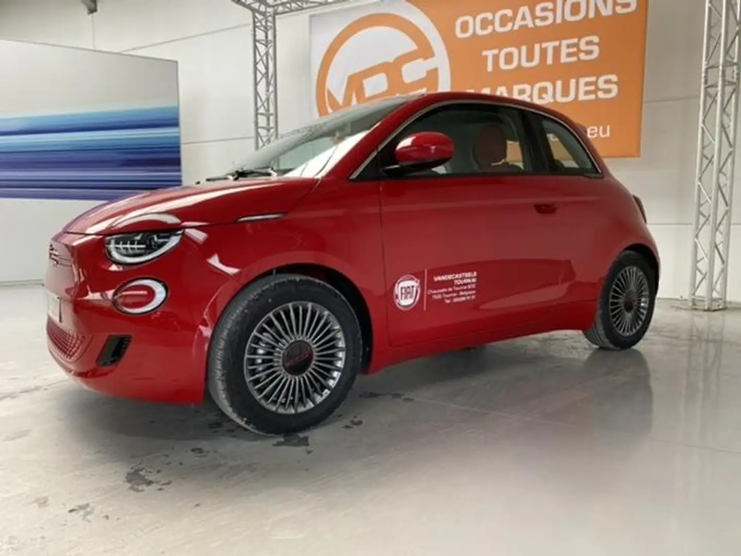 Fiat 500e RED by Fiat Rood - 1