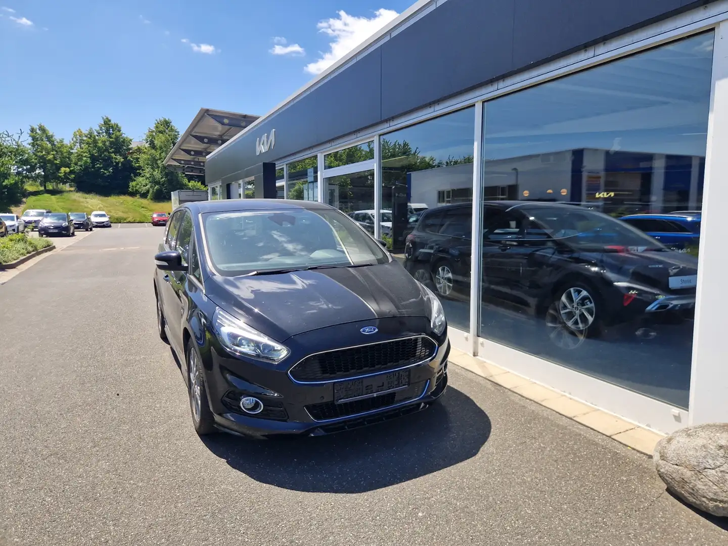 Ford S-Max 1,5 EcoBoost ST-Line LED Navi SHZ PDC Schwarz - 2