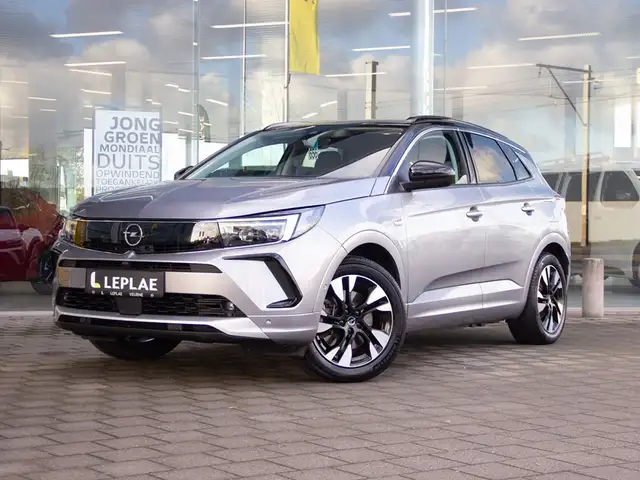 Opel Grandland INNOVATION 1.6 PLUG IN HYBRID 225PK |ELEK KOFFER|G