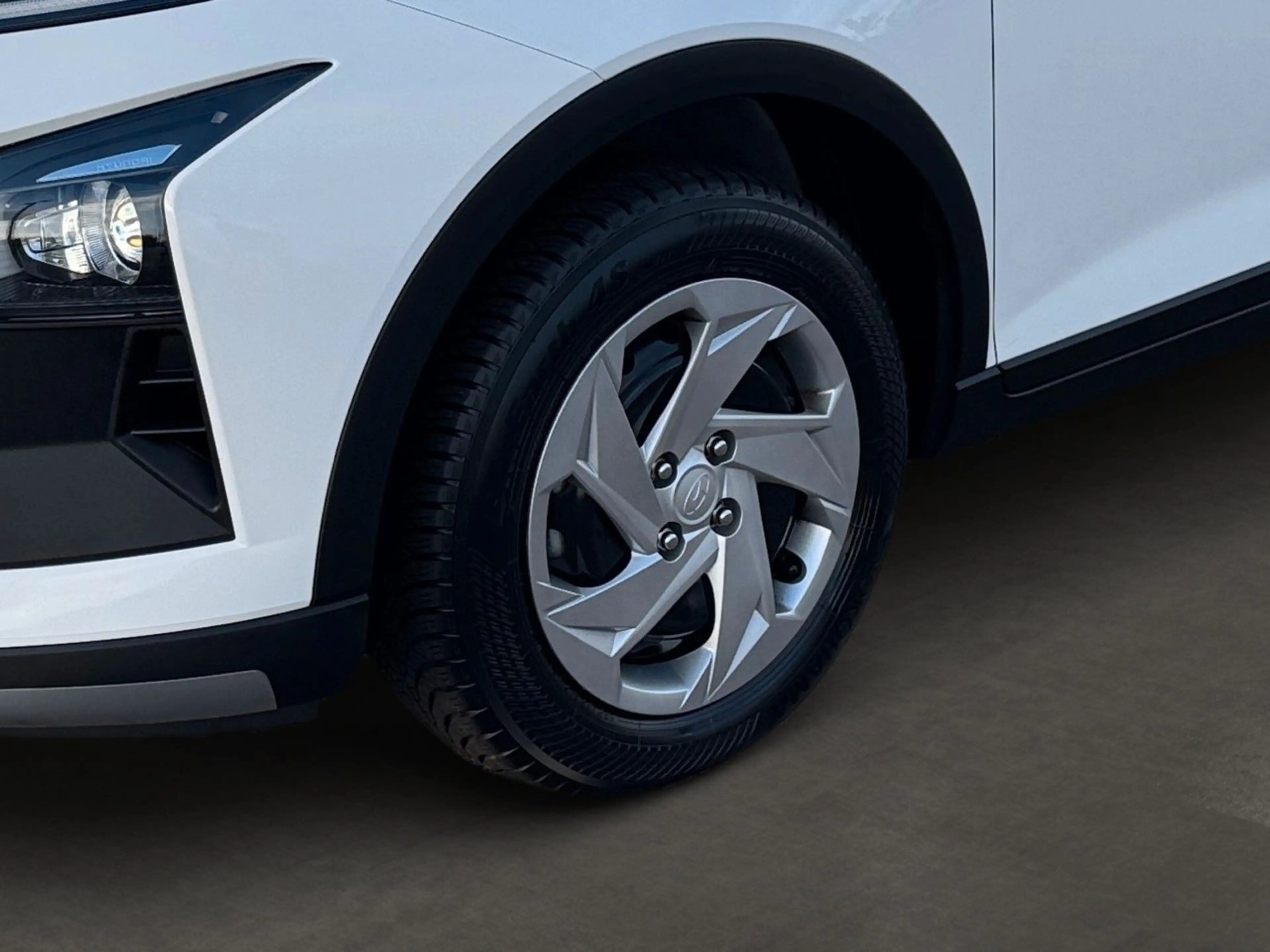Hyundai BAYON 1.0T Select NAVI KAMERA DAB APP PDC — photo 7