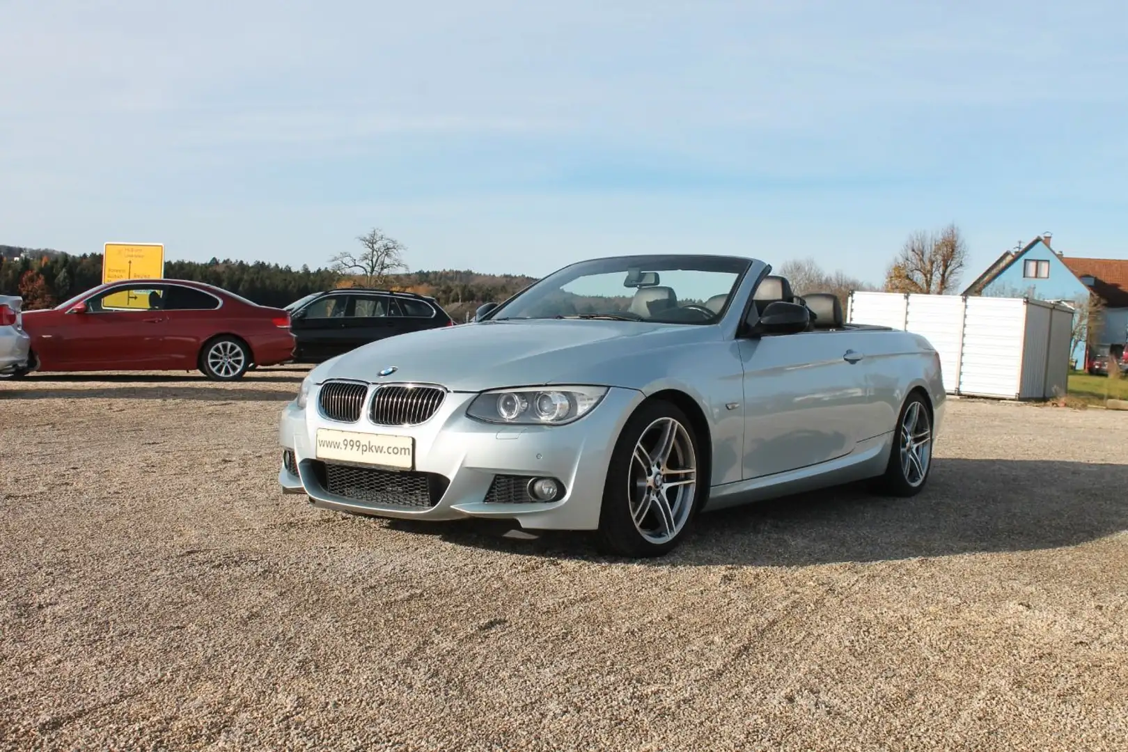 BMW 320 iA Cabrio M-Sportpaket Xenon Navi+SHZ+LM Silber - 2