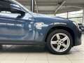 BMW X1 18 i sDrive Tuner*SHZ*AHK*PDC*Allwetter* Blau - thumbnail 5