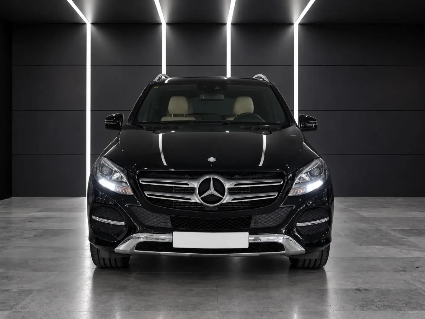 Mercedes-Benz GLE 250 250d 4Matic Aut. Negro - 2