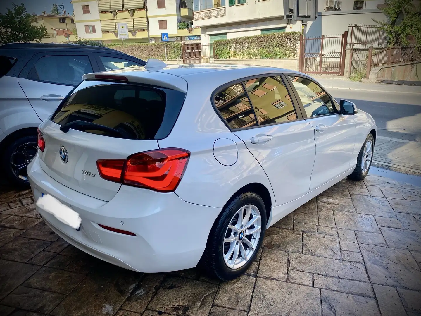 BMW 116 116d x neopatentati - 1