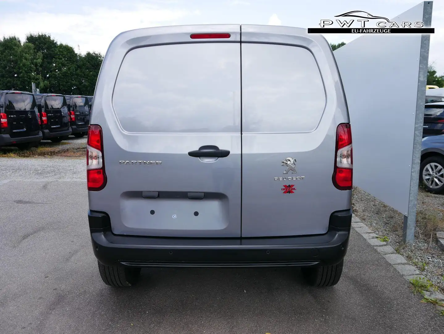Peugeot Partner Dangel 4x4 L1 2.0t BlueHDi*aufgelastet 1960kg*P... Silber - 2