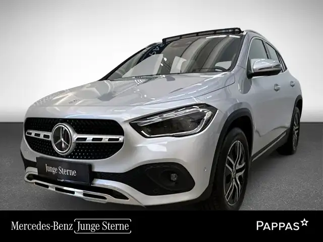 Mercedes-Benz GLA 250 4MATIC Navi SHZ