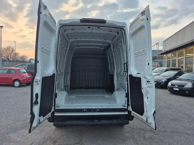 Iveco Daily view 7