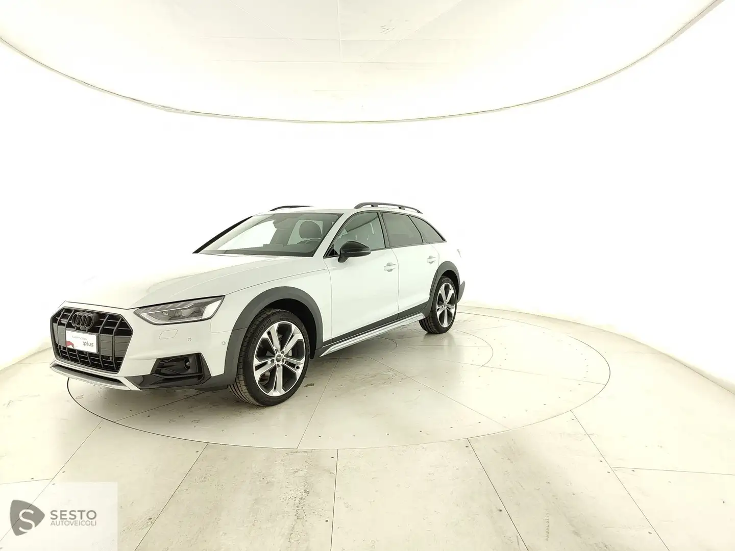 Audi A4 allroad A4 NUOVA ALLROAD 40 TDI 204 CV S tronic Weiß - 1