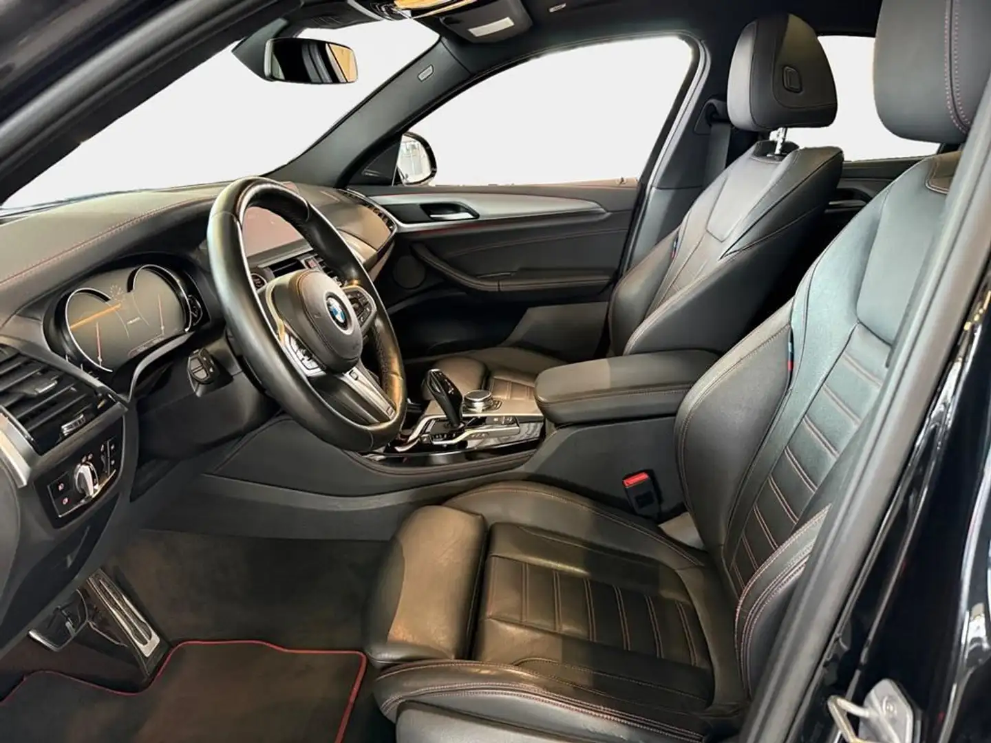 BMW X4 M M Sport Schwarz - 1