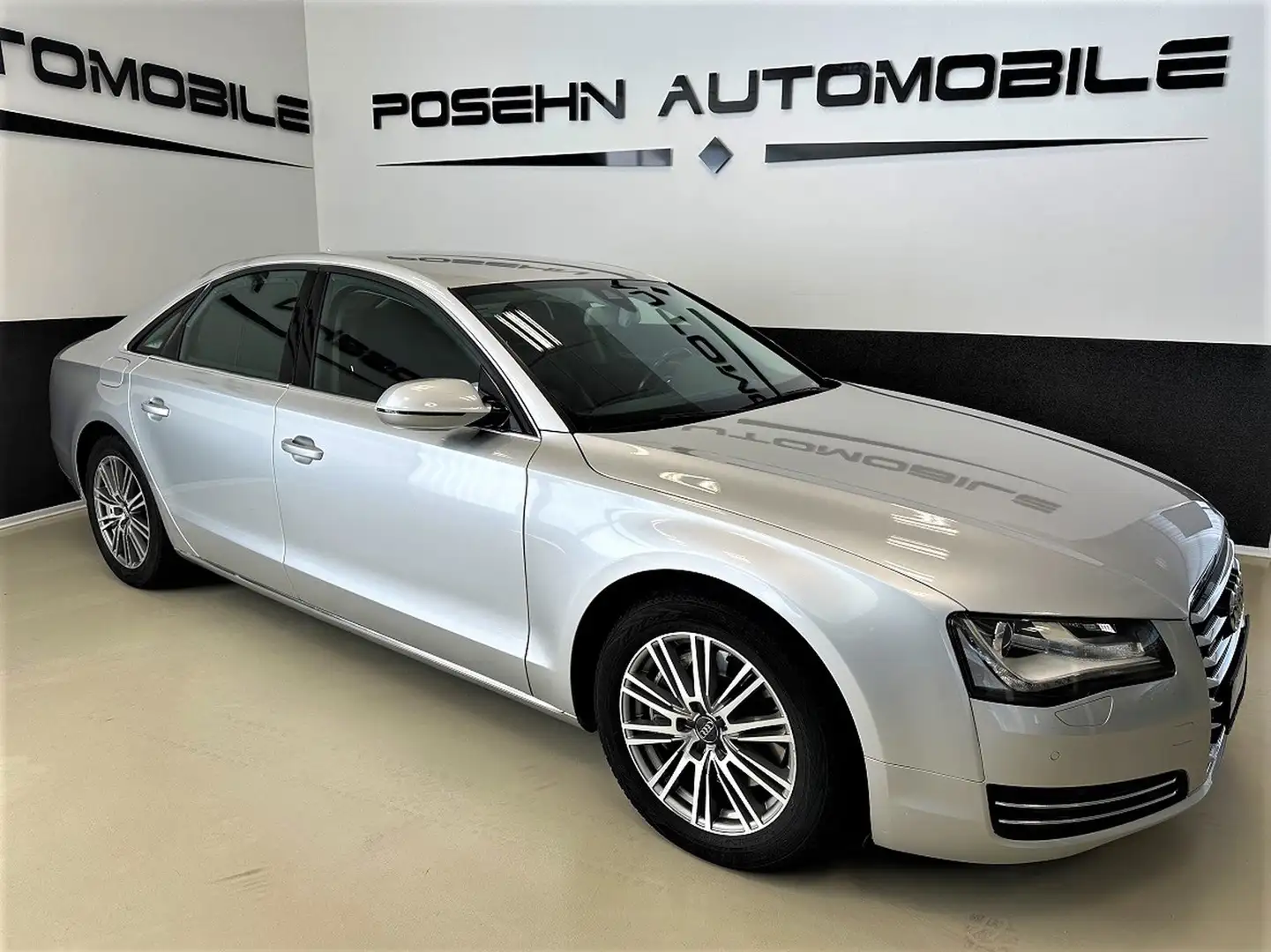 Audi A8 3.0 TDI Quattro Kamera Bi-Xenon Leder Navi Silber - 1