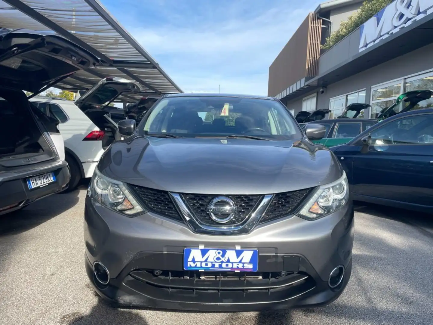 Nissan Qashqai 1.6 dCi 2WD Visia Grigio - 2