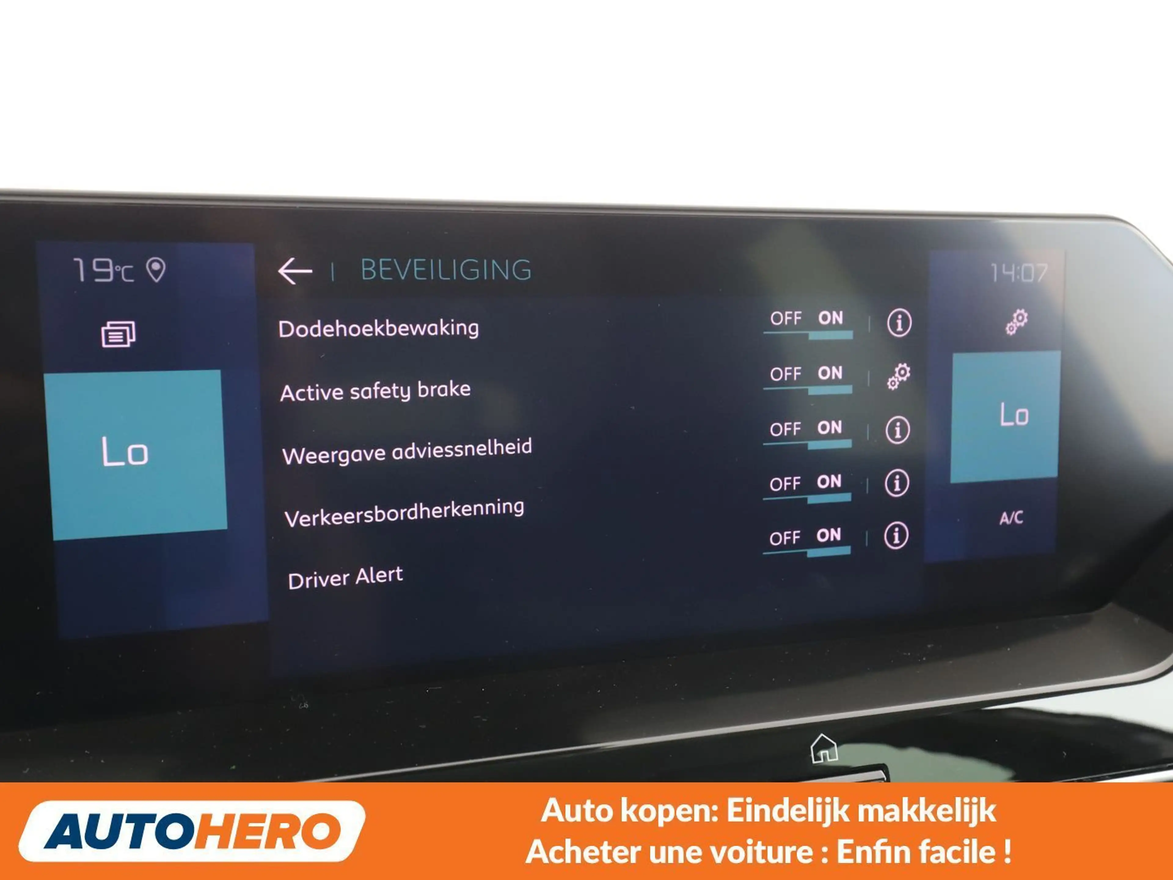 Citroen C4 electric drive 100 kW e-Feel Pack — photo 15