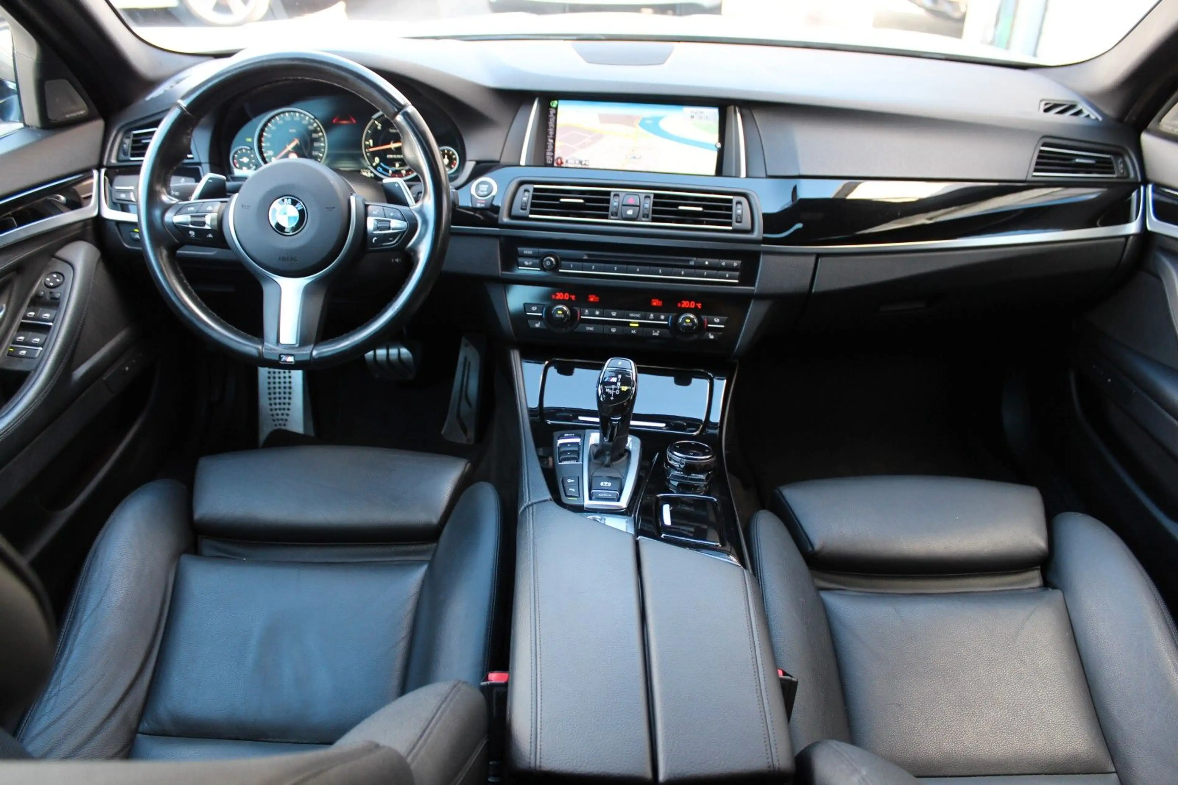 BMW 550 d T xDrive LED*Panorama*Standh.*HuD*H&K*ACC — photo 15