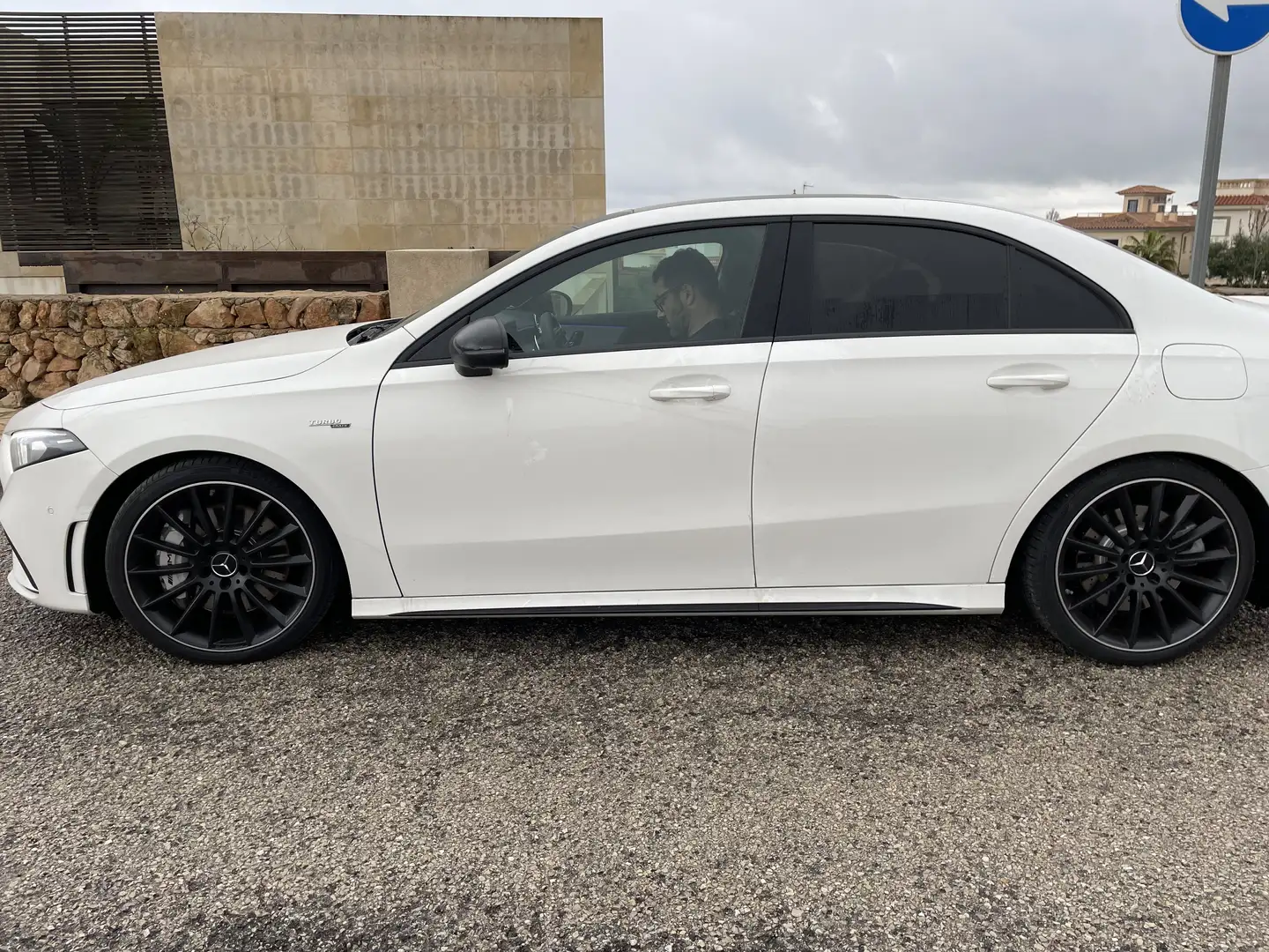 Mercedes-Benz A 35 AMG A 35 AMG Sedán 4Matic  7G-DCT AMG - 1