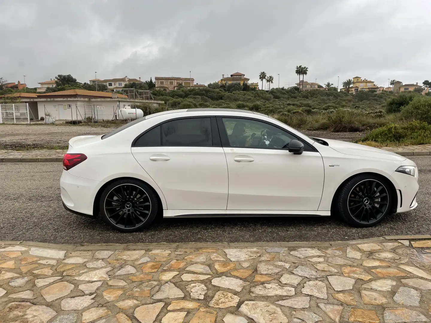 Mercedes-Benz A 35 AMG A 35 AMG Sedán 4Matic  7G-DCT AMG - 2