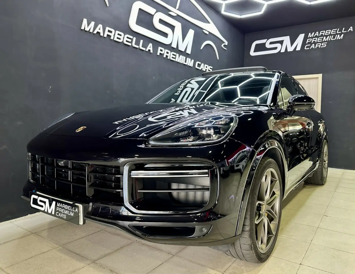 Porsche Cayenne Turbo Aut. Negro - 1
