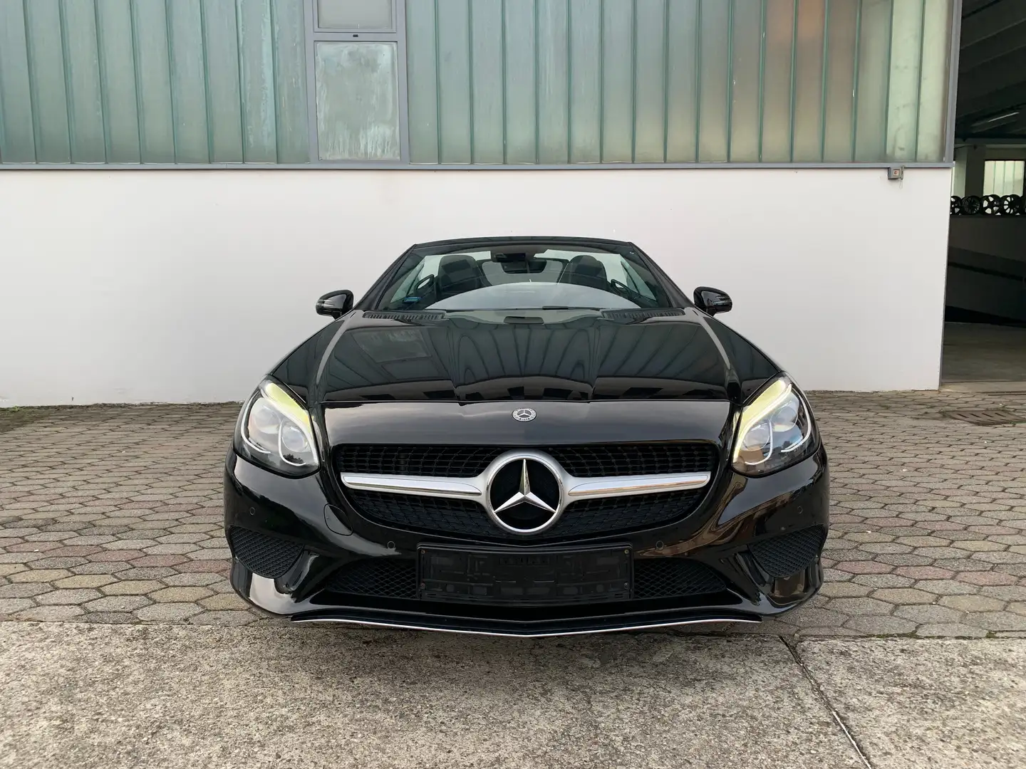 Mercedes-Benz SLC 200 PREMIUM TETTO NAVI PELLE XENO CRUISE PDC Nero - 2