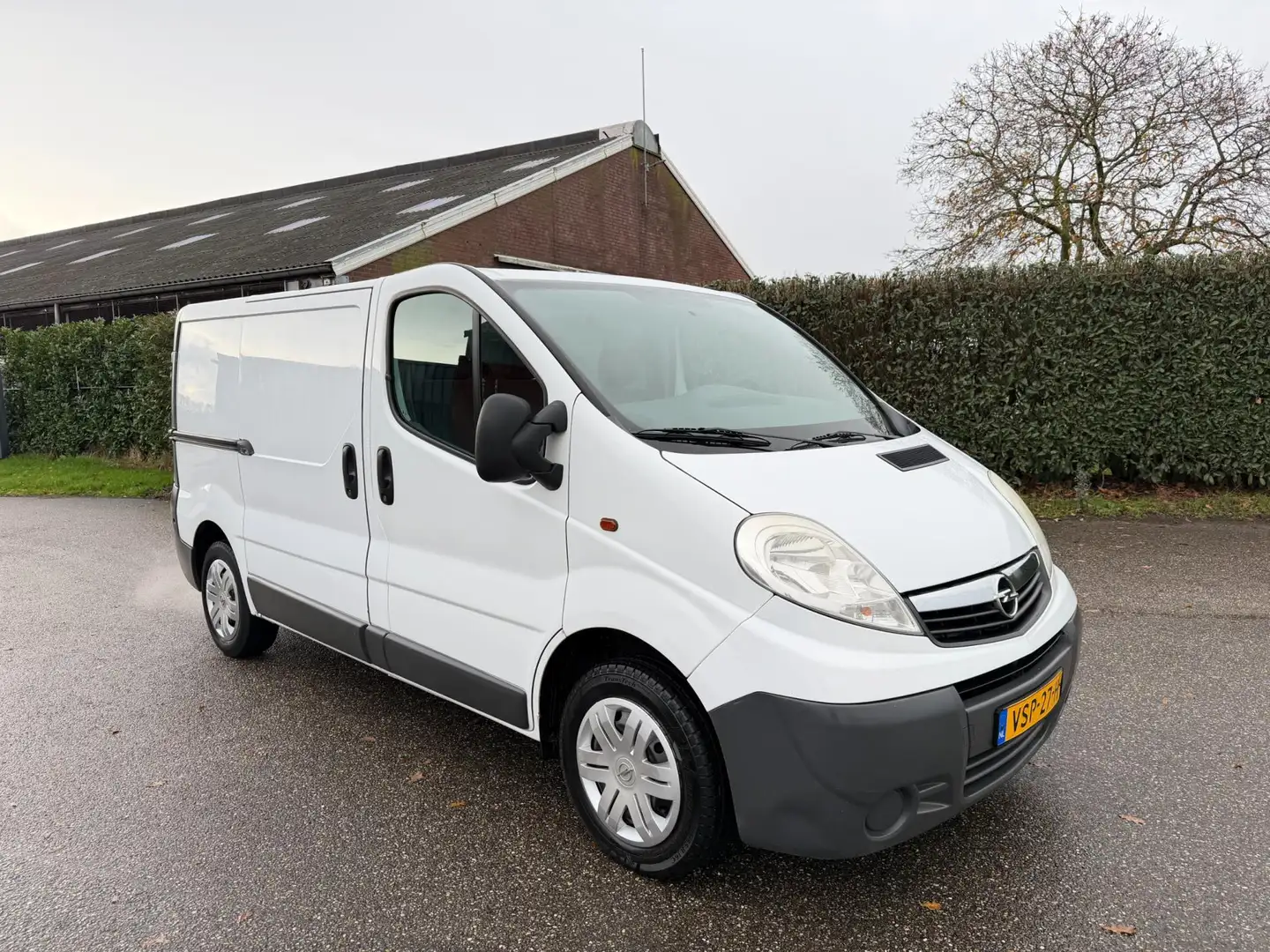 Opel Vivaro 2.0 BENZINE 117PK - APK 11/2026 - MARGE Blanc - 1