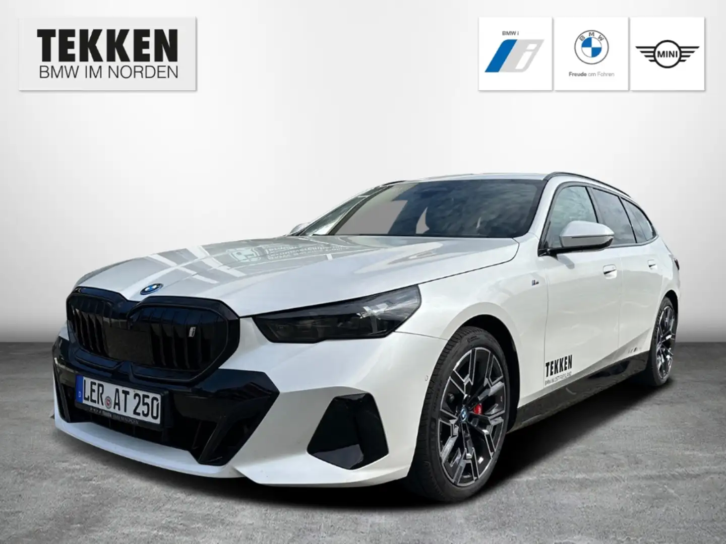 BMW i5 eDrive40 Touring M Sport Pro/Bowers & Wilkins Bílá - 1