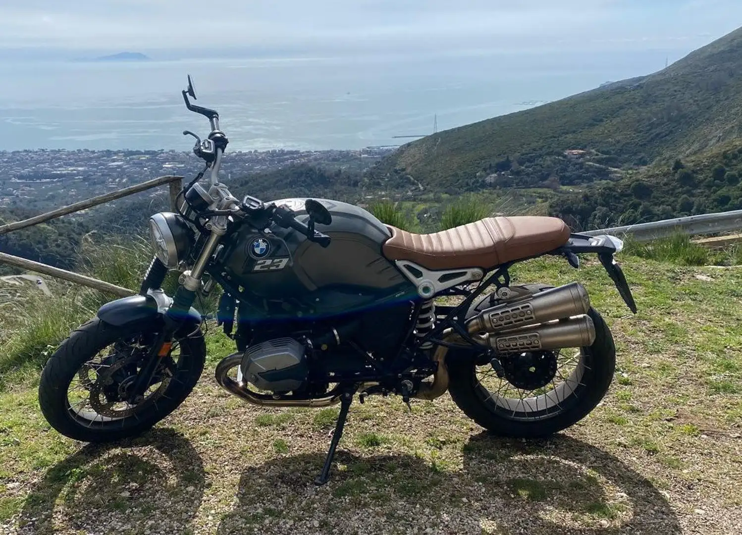 BMW R 12 nineT - 1