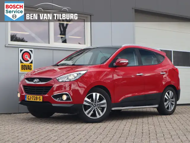 Hyundai iX35 2.0i i-Catcher / Leder / Trekhaak / Pano / Stoelve