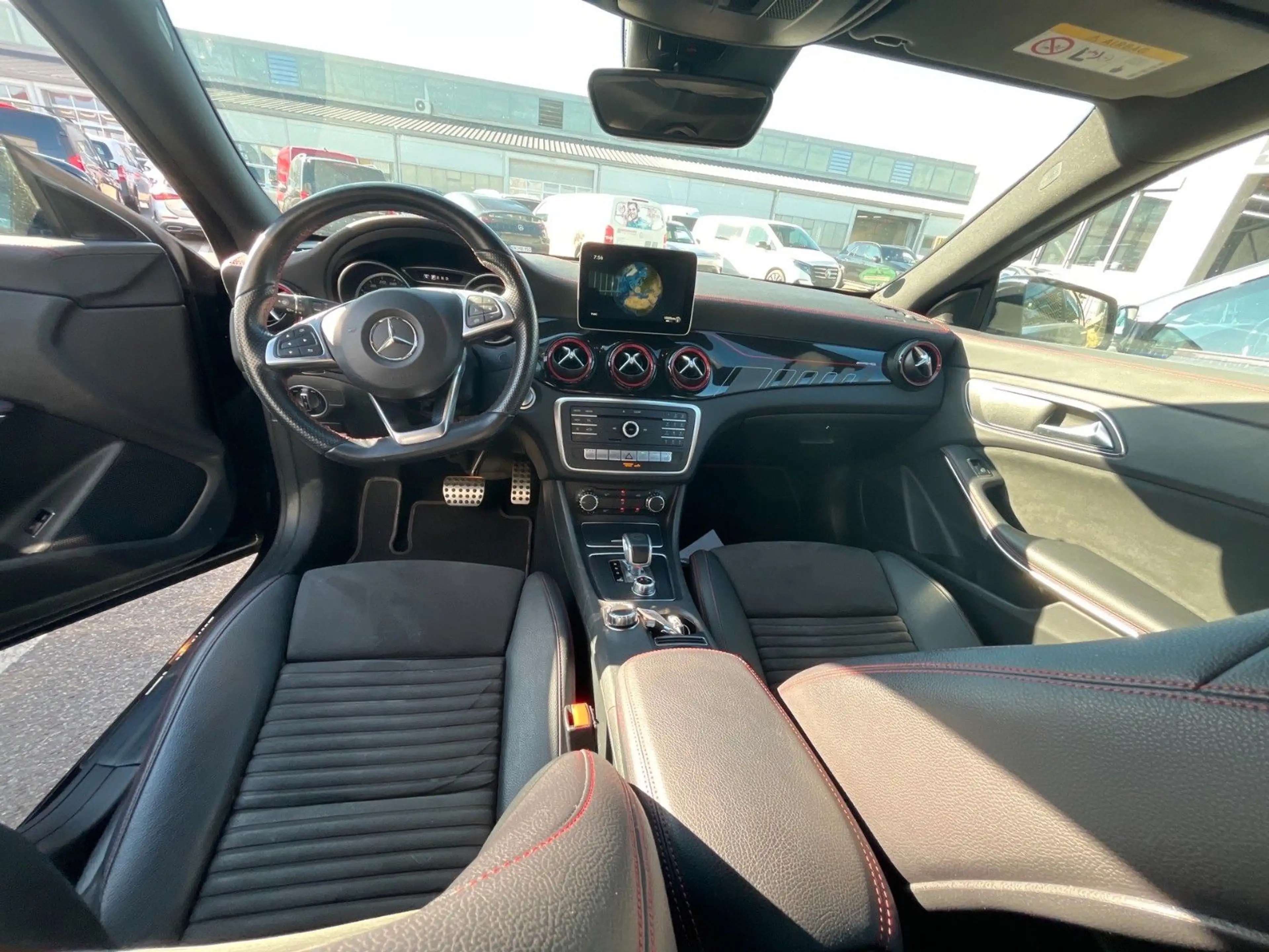 Mercedes-Benz CLA 45 AMG CLA45 AMG 4Matic SB PANO LED NAVI SHZ UNFALLFREI — photo 6