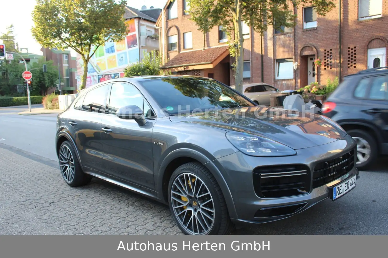 Porsche Cayenne Coupe Turbo S E-Hybrid*KERAMIK*MAX VOLL! Grau - 2