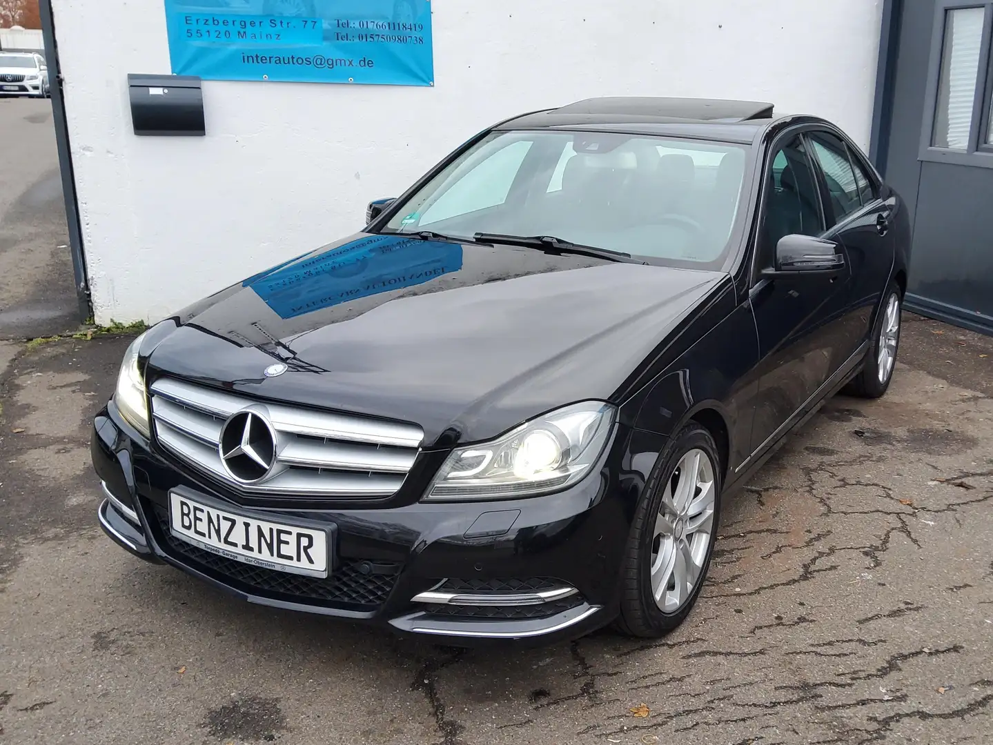 Mercedes-Benz C 180 C-Klasse 7G-TRONIC Avantgarde Edition Noir - 2