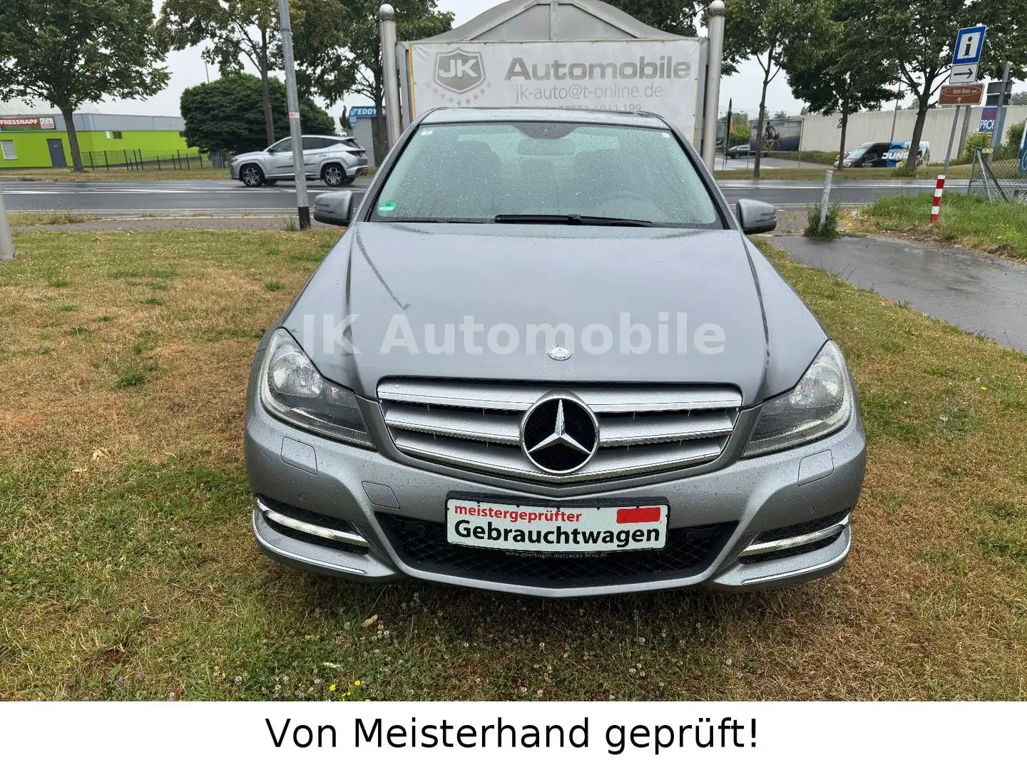 Mercedes-Benz C 200 Lim. Avantgarde / Benzin / AHK / Autom. Silber - 2