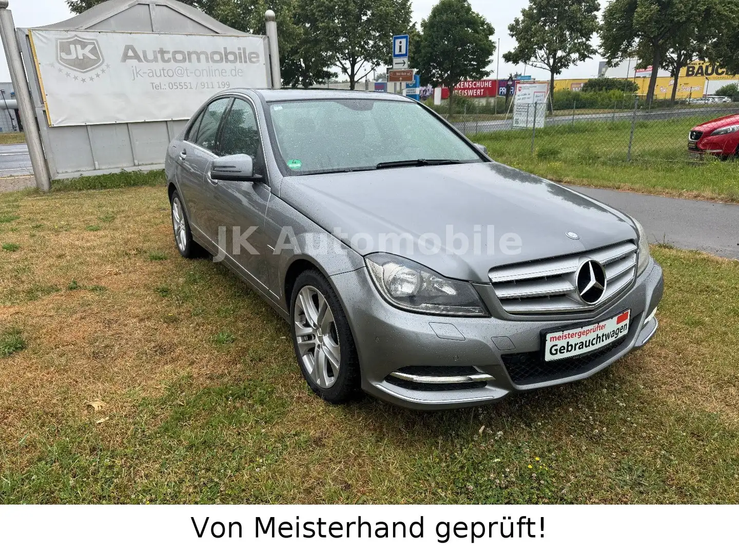 Mercedes-Benz C 200 Lim. Avantgarde / Benzin / AHK / Autom. Silber - 1