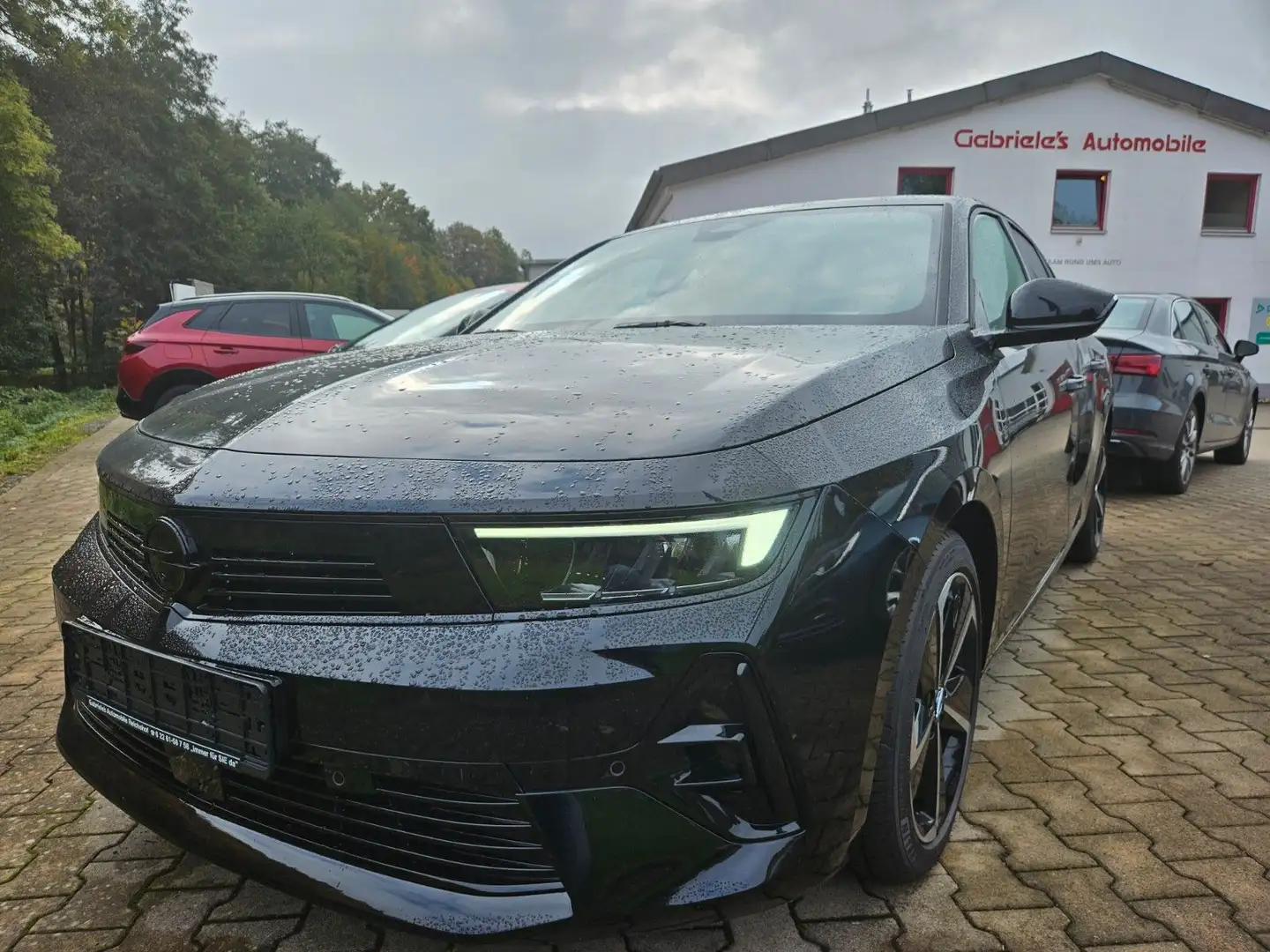 Opel Astra L Sports Tourer GS Schwarz - 1