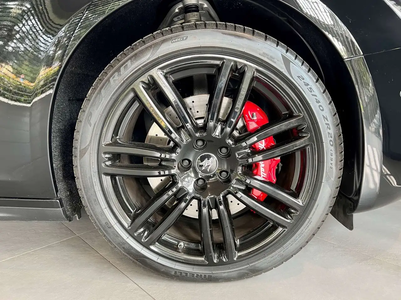 Maserati Ghibli 2021