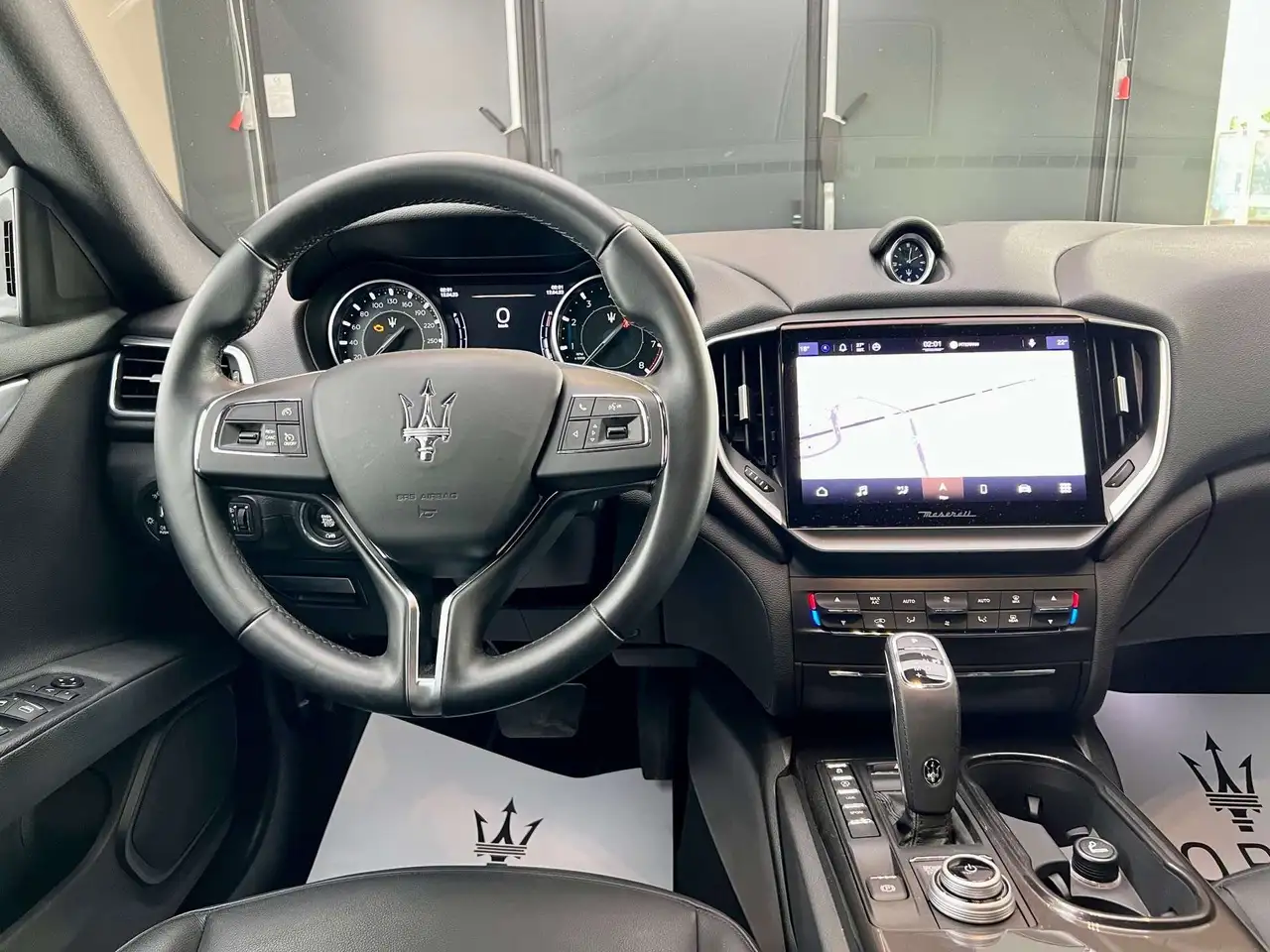 Maserati Ghibli 2021 — фото 14