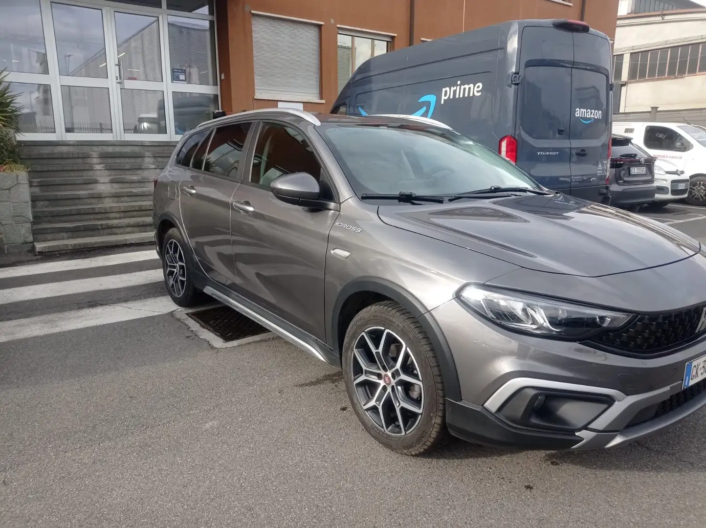 Fiat Tipo Tipo SW 1.5 t4 hybrid Cross 130cv dct Grijs - 2