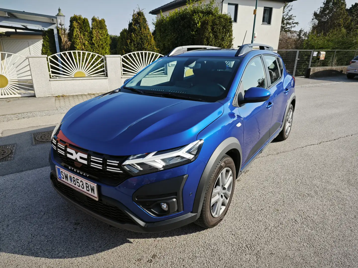 Dacia Sandero Sandero Expression TCe 90 Expression Blau - 1