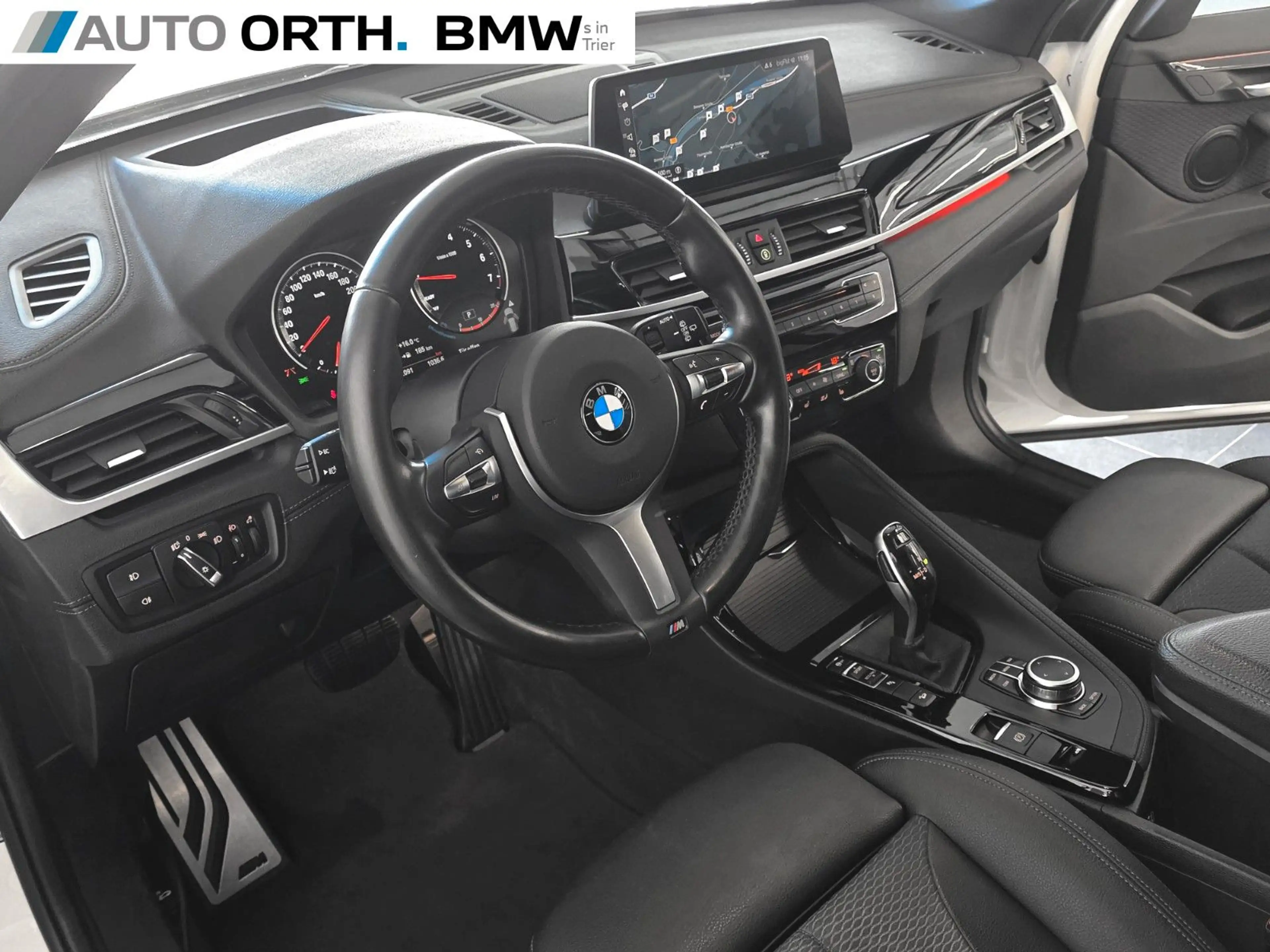 BMW X1 xDrive20i M-SPORT AUT. NAVI+ HUD RFK LED HIFI — photo 3