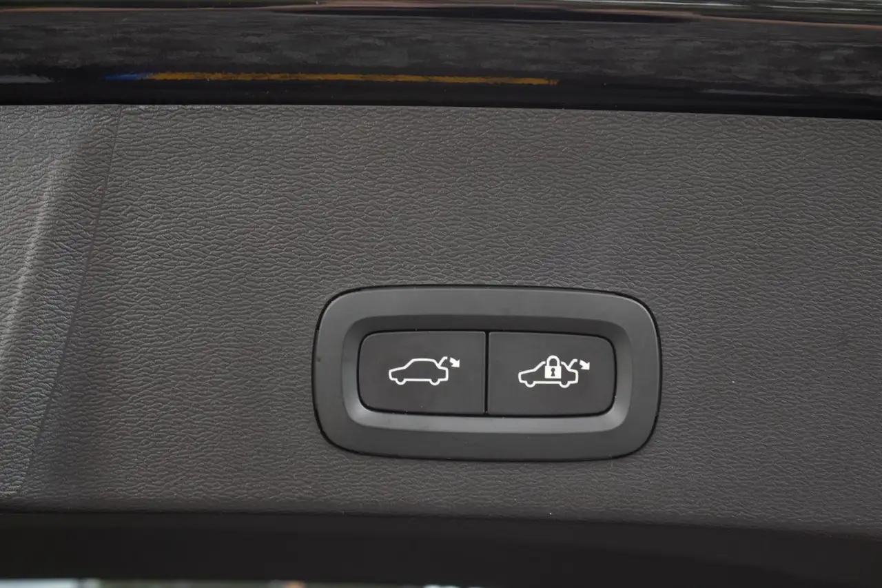 Volvo XC40 2.0 B3 Plus Bright Facelift Camera, миниатюра 26