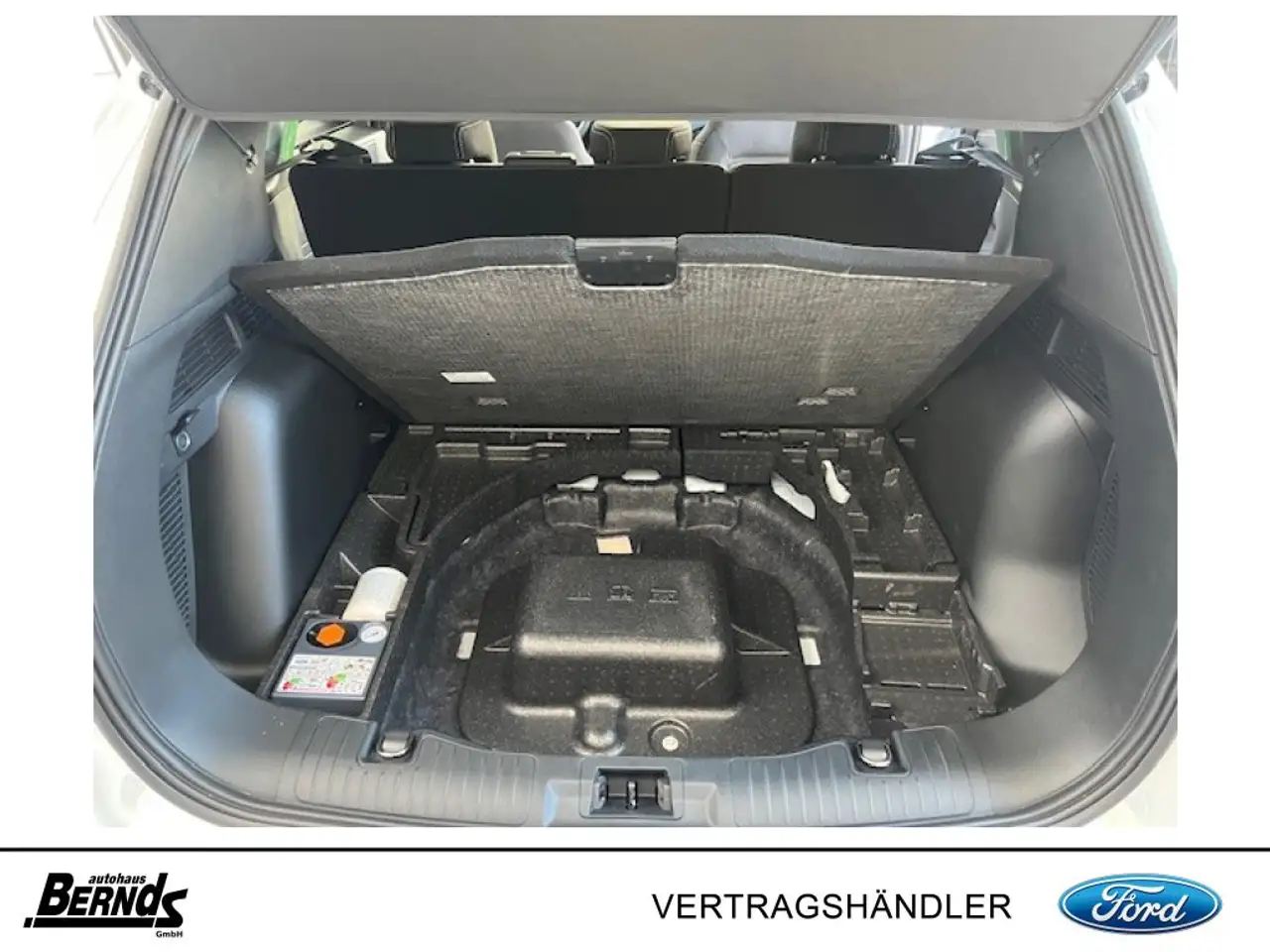 Ford Kuga 2.5 Duratec PHEV TITANIUM WINTERPAKET NAVI ISOFIX 6