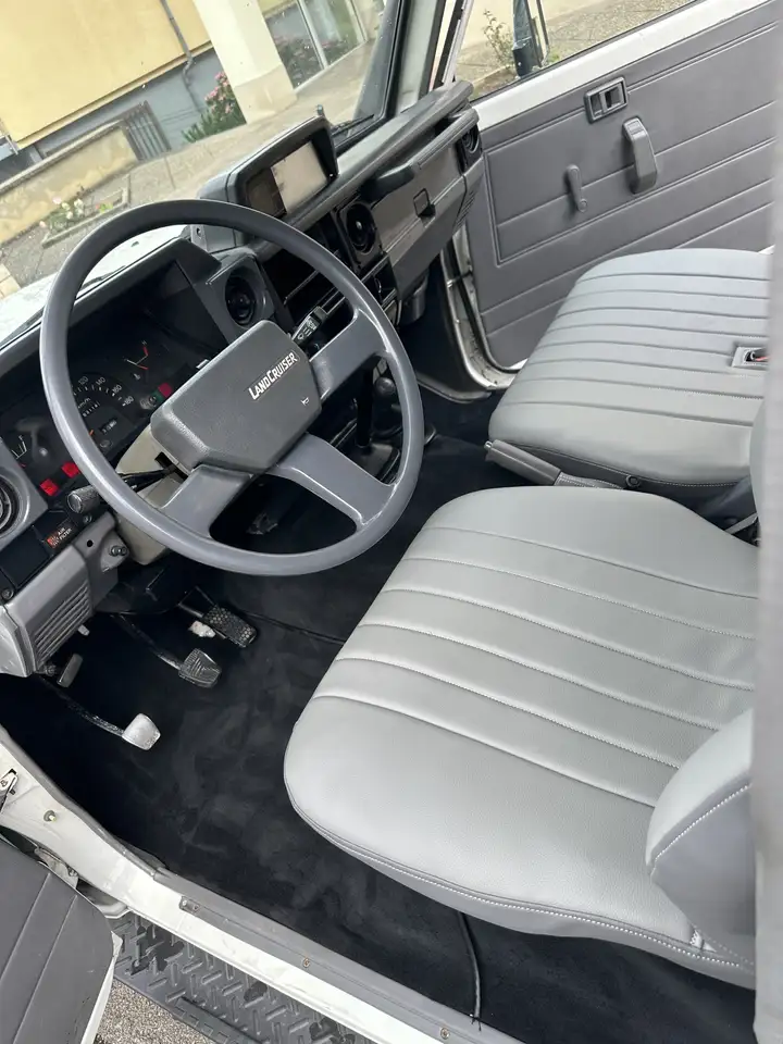 Toyota Land Cruiser 4.2 TD KJ75 4.2, foto 7