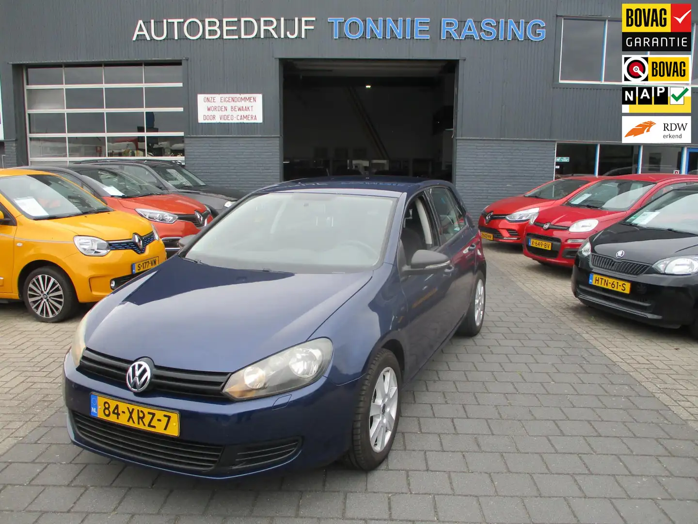 Volkswagen Golf 1.2 TSI Trendline BlueMotion Bleu - 1