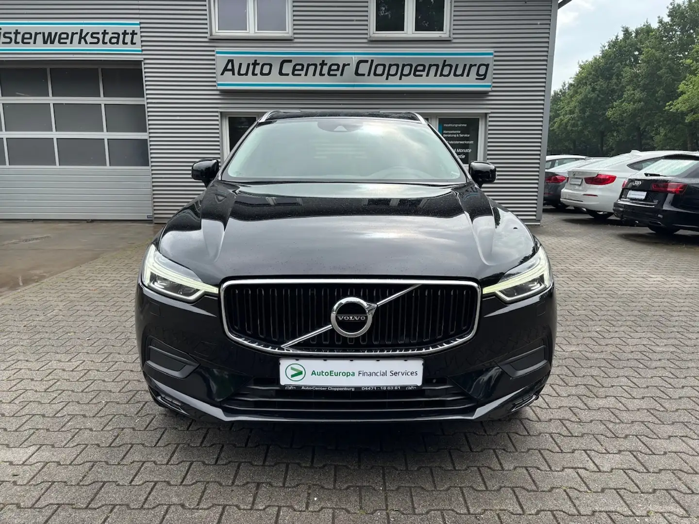 Volvo XC60 2,0 DIESEL 4x4 AWD Geartronic "Momentum" Noir - 2