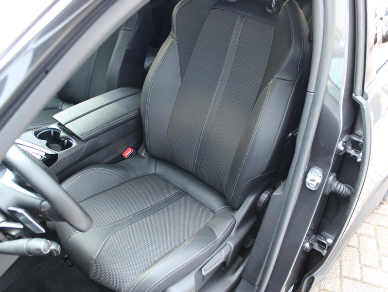 Peugeot 5008 1.2T GT 7p Automaat | Camera/Trekhaak/Stoelverwarm — photo 7