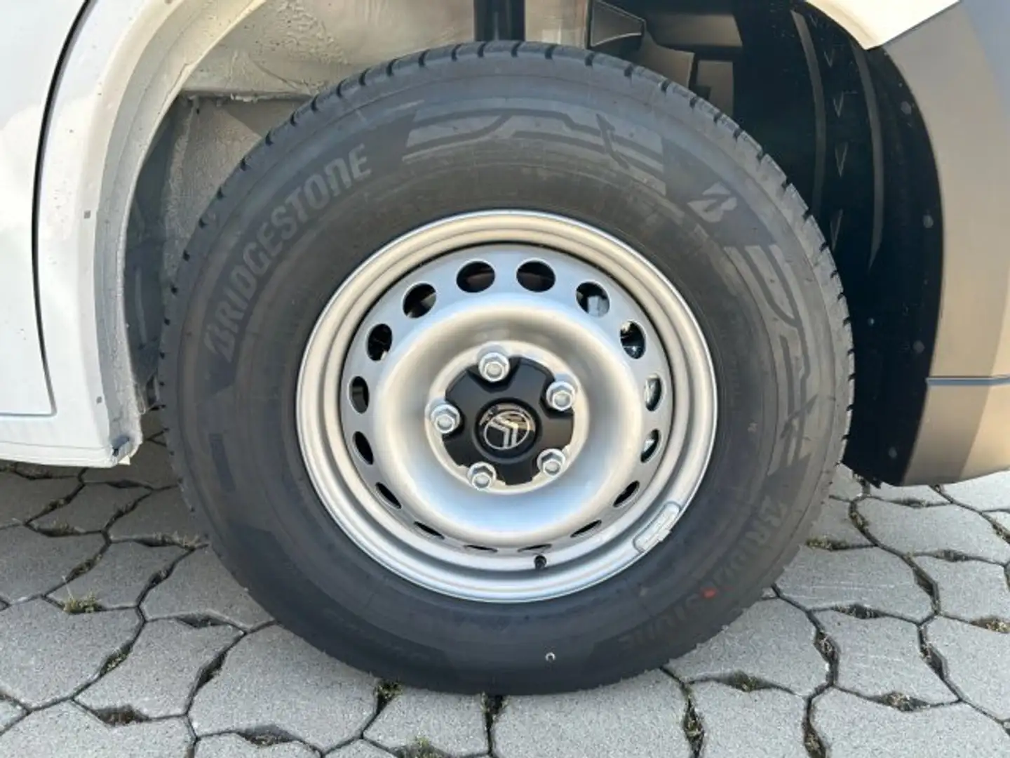 Citroen Jumper BHDi L3H2 3,5t 140 AT Weiß - 2
