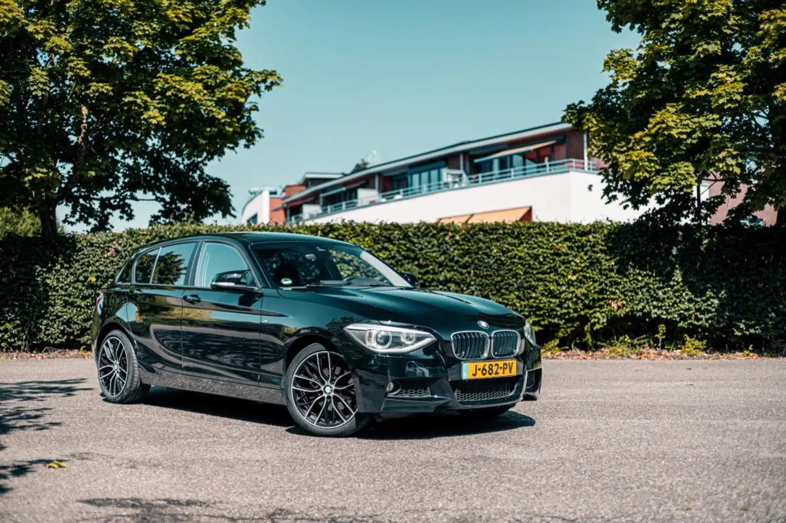 BMW 118 1-serie 118i Business | M-Pakket | Goed onderhoude Zwart - 2