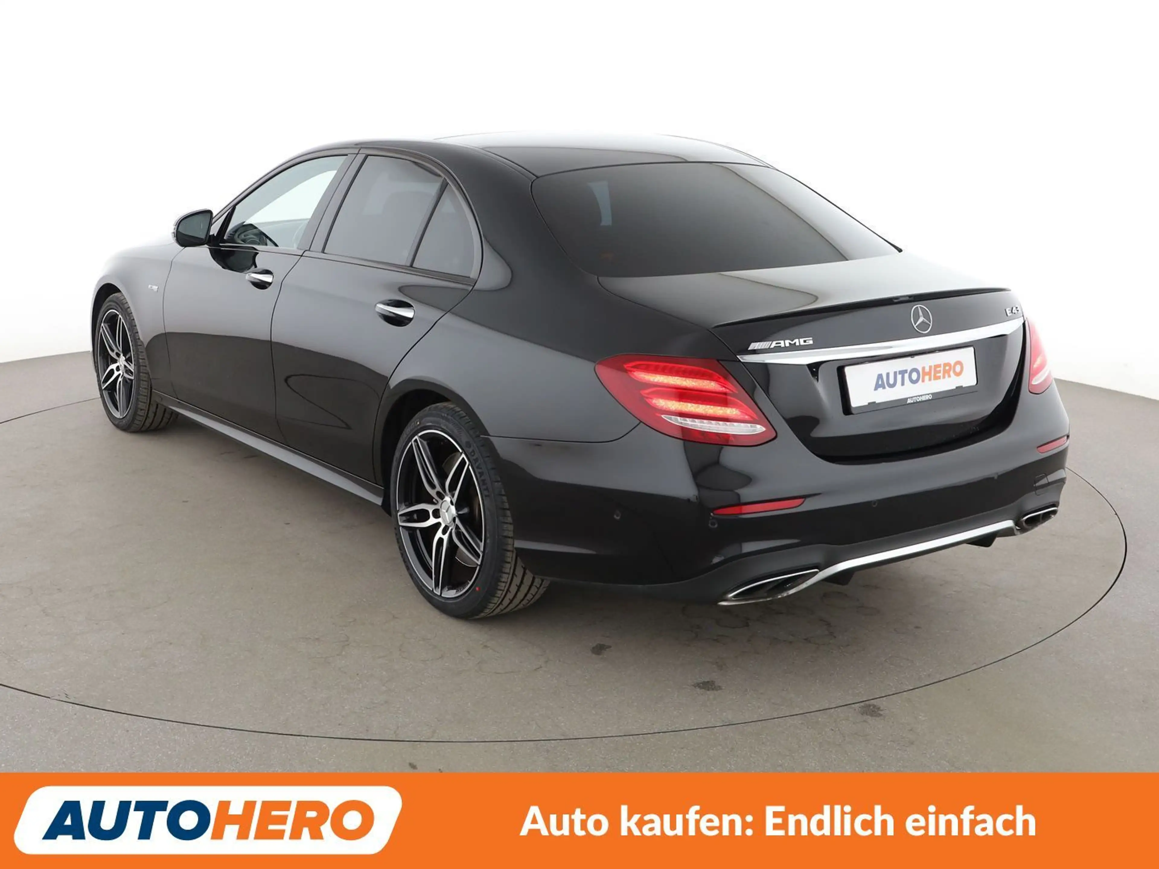 Mercedes-Benz E 43 AMG 4Matic Aut.*LED*NAVI*ACC*PDC*SHZ*KLIMA*GARANTIE* — photo 4