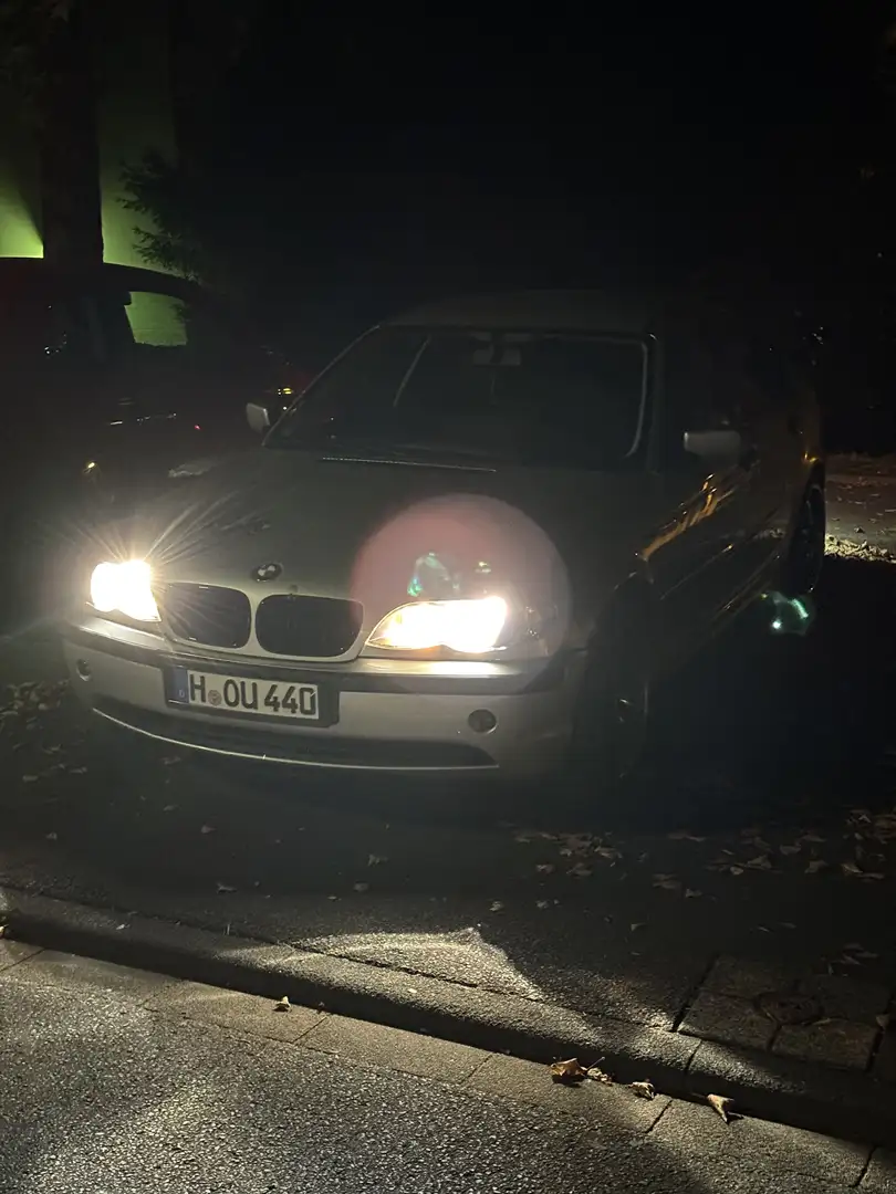 BMW 320 320d Edition Exclusive - 2