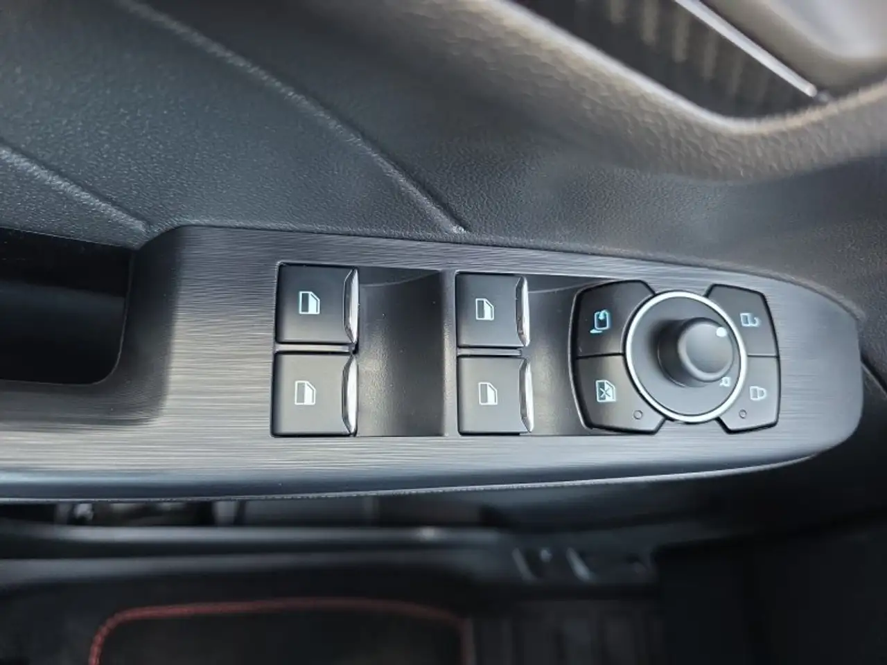 Ford Kuga ST-Line 2,5 FHEV 180PS 5*J.Gar/LED/Navi/Winterp., миниатюра 22