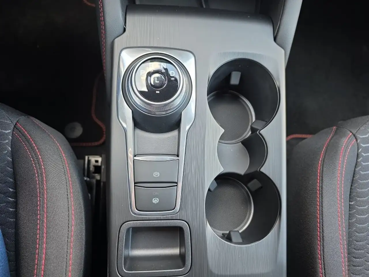 Ford Kuga ST-Line 2,5 FHEV 180PS 5*J.Gar/LED/Navi/Winterp., миниатюра 24