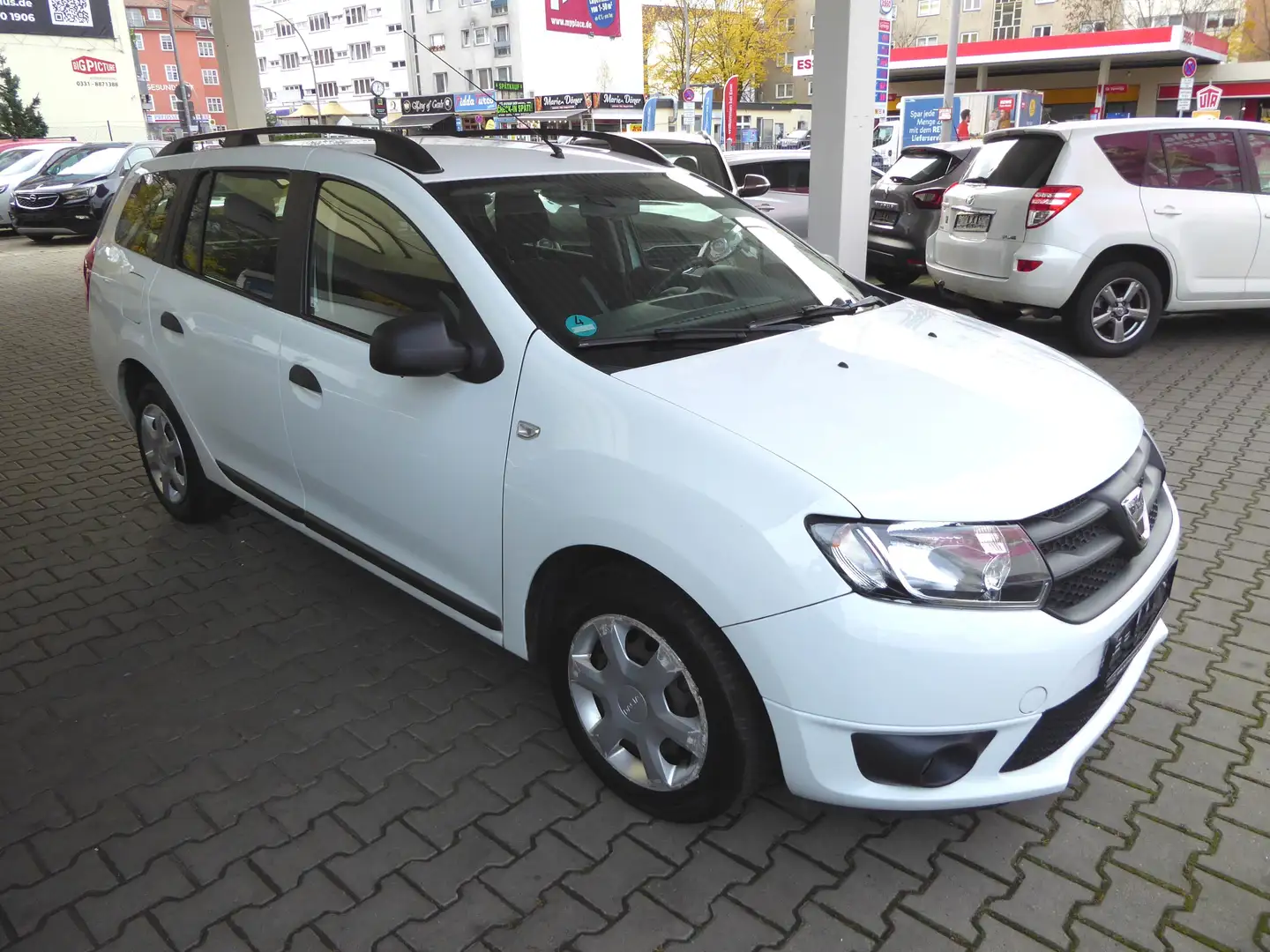 Dacia Logan Logan MCV Essentiel --1.Hand-TÜV/AU NEU-- Blanc - 2