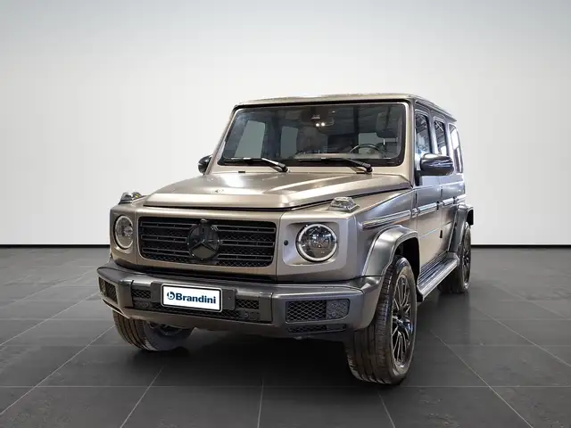 Mercedes-Benz G 400 400 d AMG Line 330cv auto